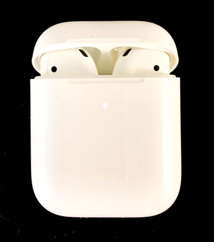 APPLE AIRPODS WITH CHARGING CASE (2ND GEN) REFURBISHED